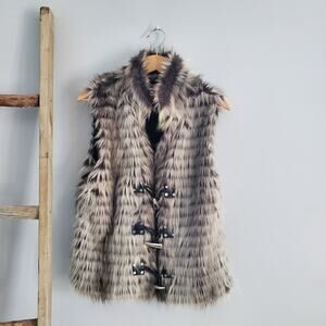 Michael Kors Gray Shag Toggle Closure Vest Size L